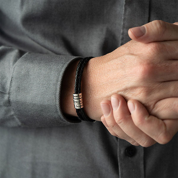 Leather Bracelet – Personalized with Text